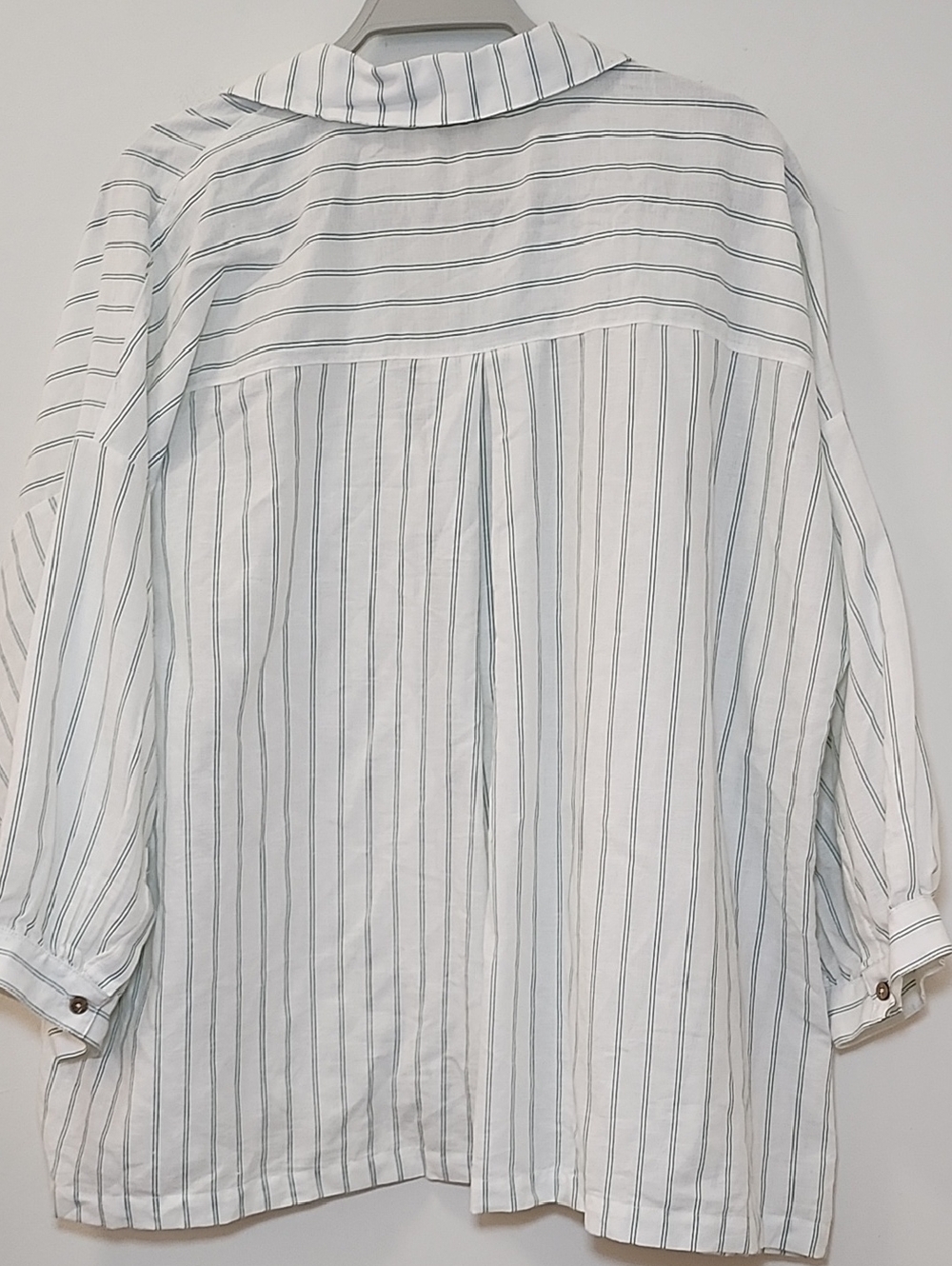 Free People oversized striped button-up shirt Front Pockets Size Meduim - Picture 8 of 16